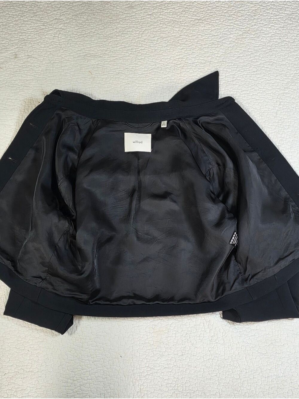 Aritzia Wilfred Black Little Cropped Jacket with Chest Pockets - Picture 14 of 16